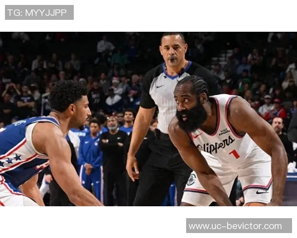 快船与猛龙对决裁判报告揭示漏判细节及巴恩斯边线球违例情况